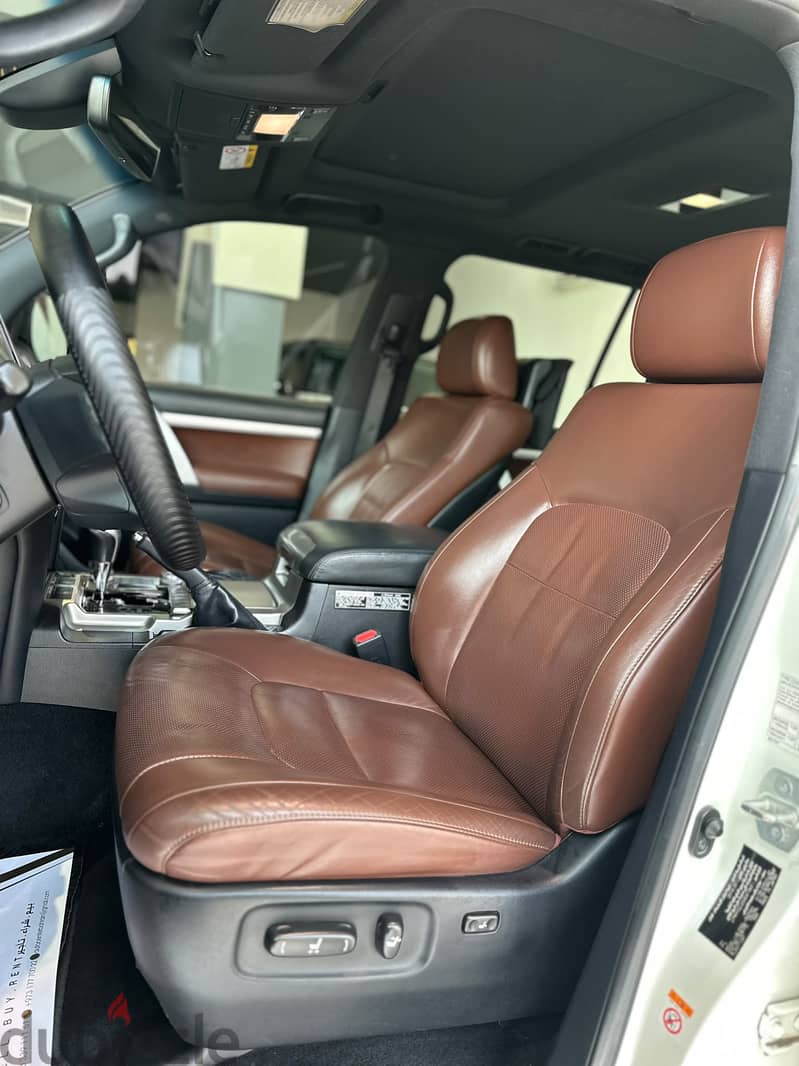 TOYOTA LAND CRUISER VX. S 5.7 2016 PEARL 8