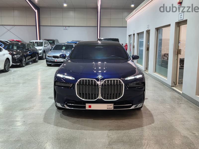 BMW 740i 2025, 13,000 Kms 1