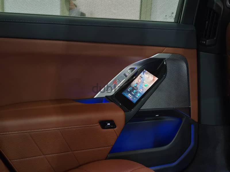BMW 740i 2025, 13,000 Kms 17