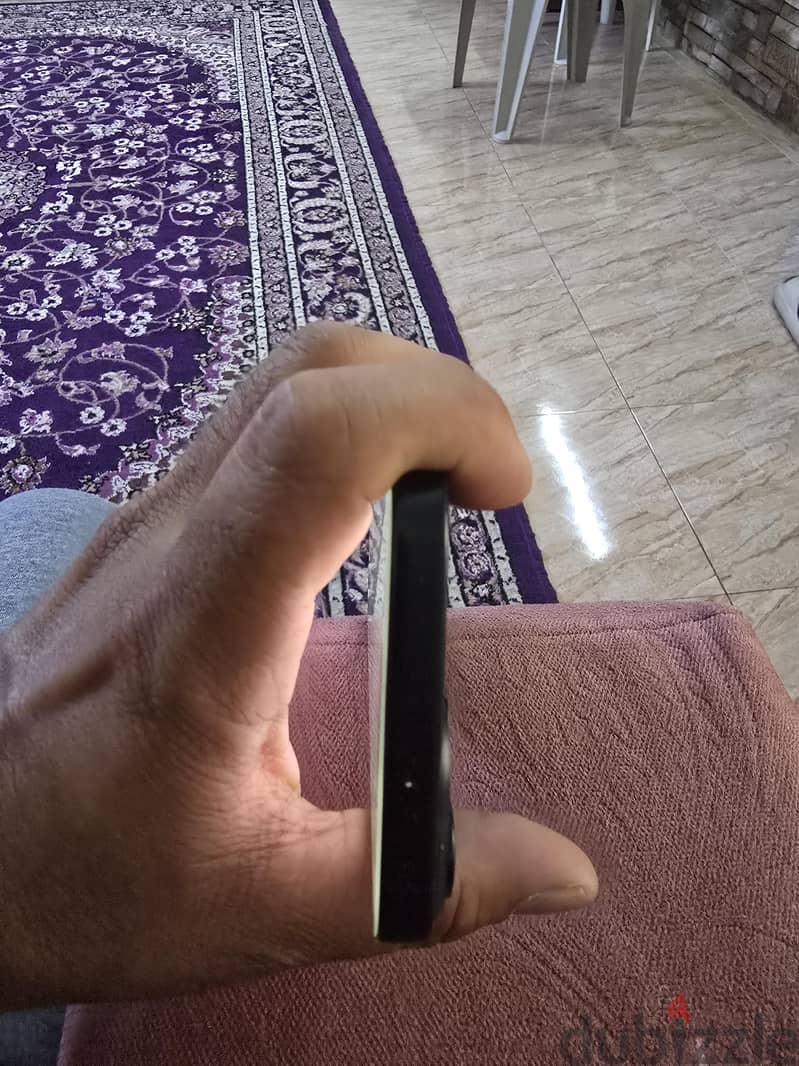 Apple - iPhone 15 256 GB battery 83 only display up corner touch not 5