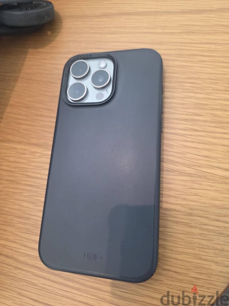Apple - iPhone 15 Pro Max 1