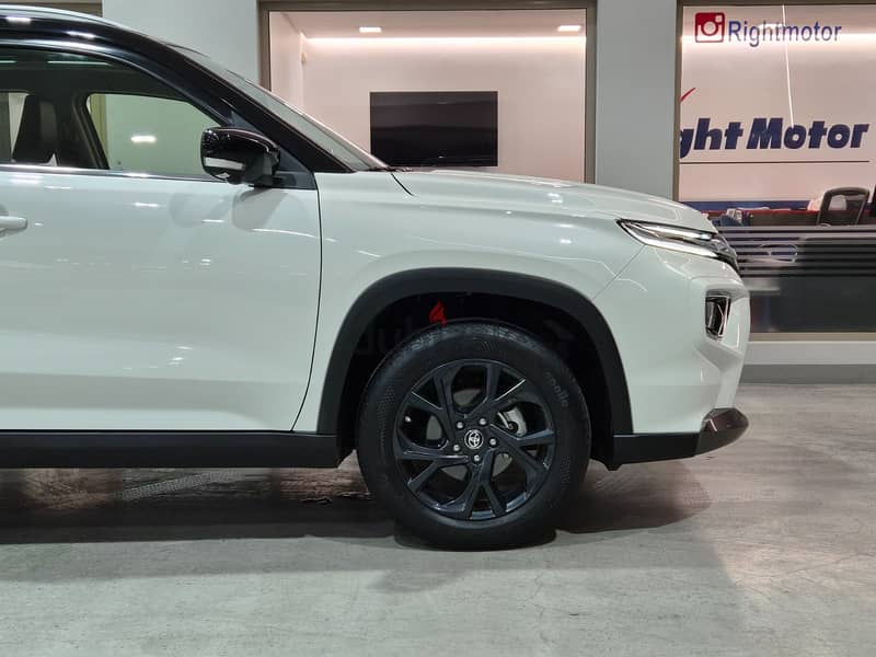 Toyota Urban Cruiser 2025, 42,000 Kms, 5