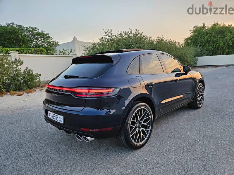 Porsche Macan 2020 accident free car 2