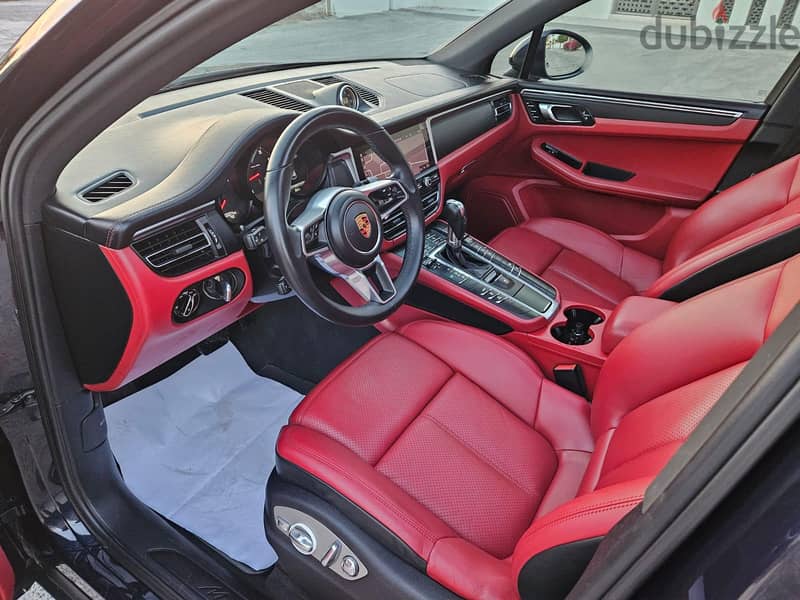 Porsche Macan 2020 accident free car 11