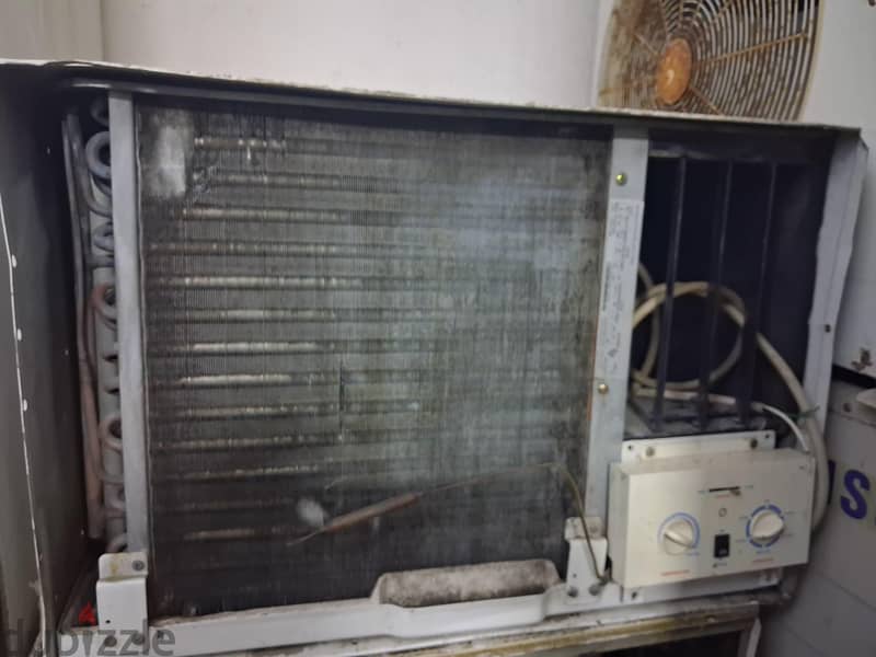 zamil and pearl ac for  sale 1