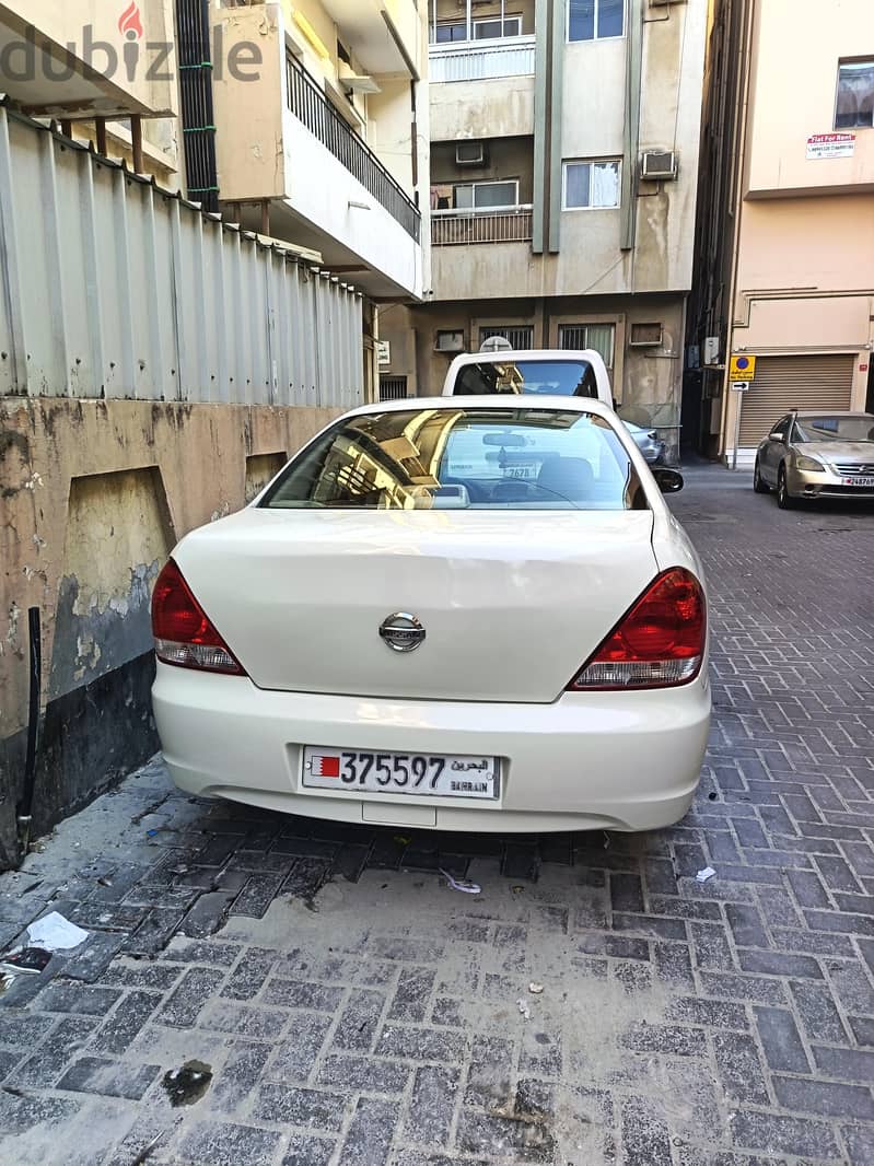 Nissan Sunny 2010 2