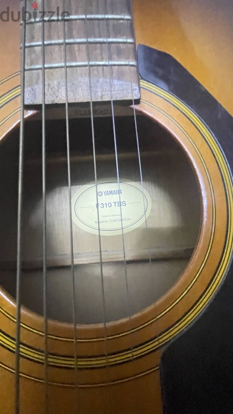 Yamaha Guitar 1