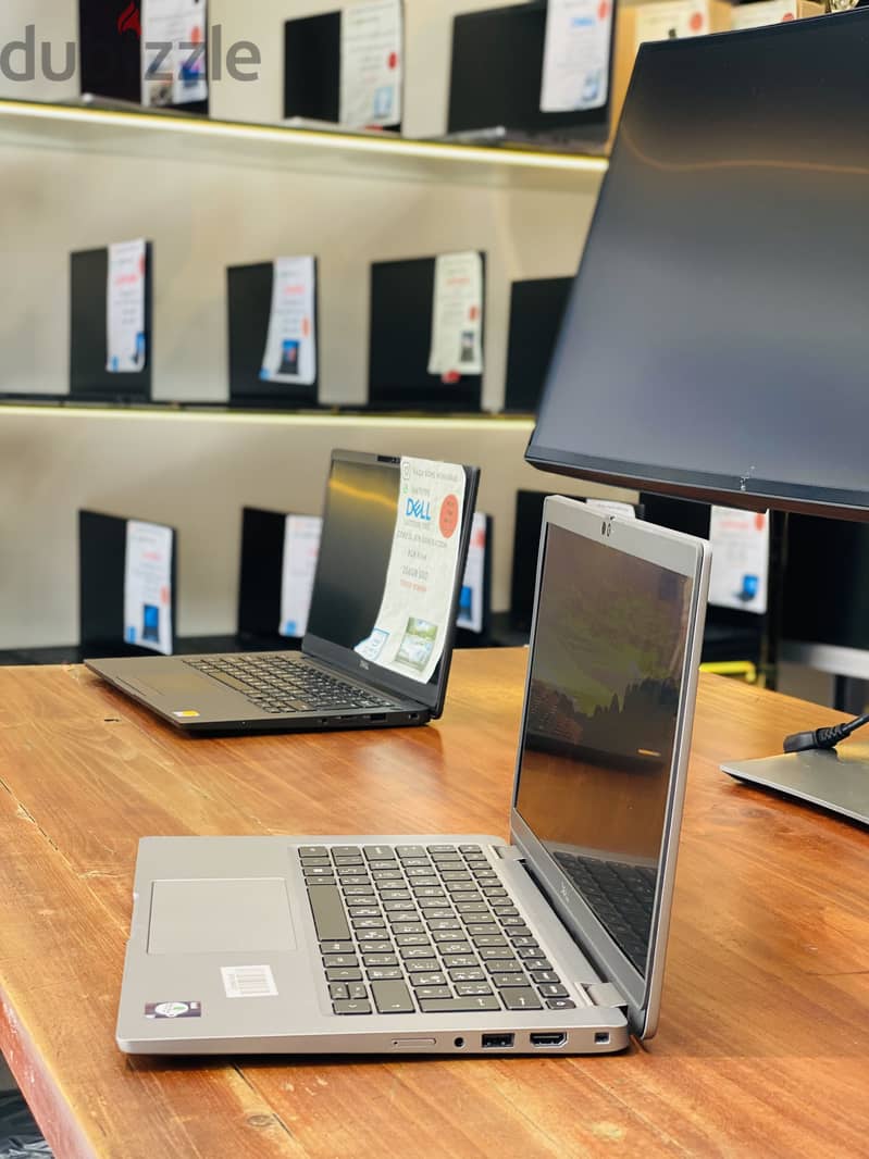 Dell Latitude 5330 Core i7-12th Generation with Touch Screen 2