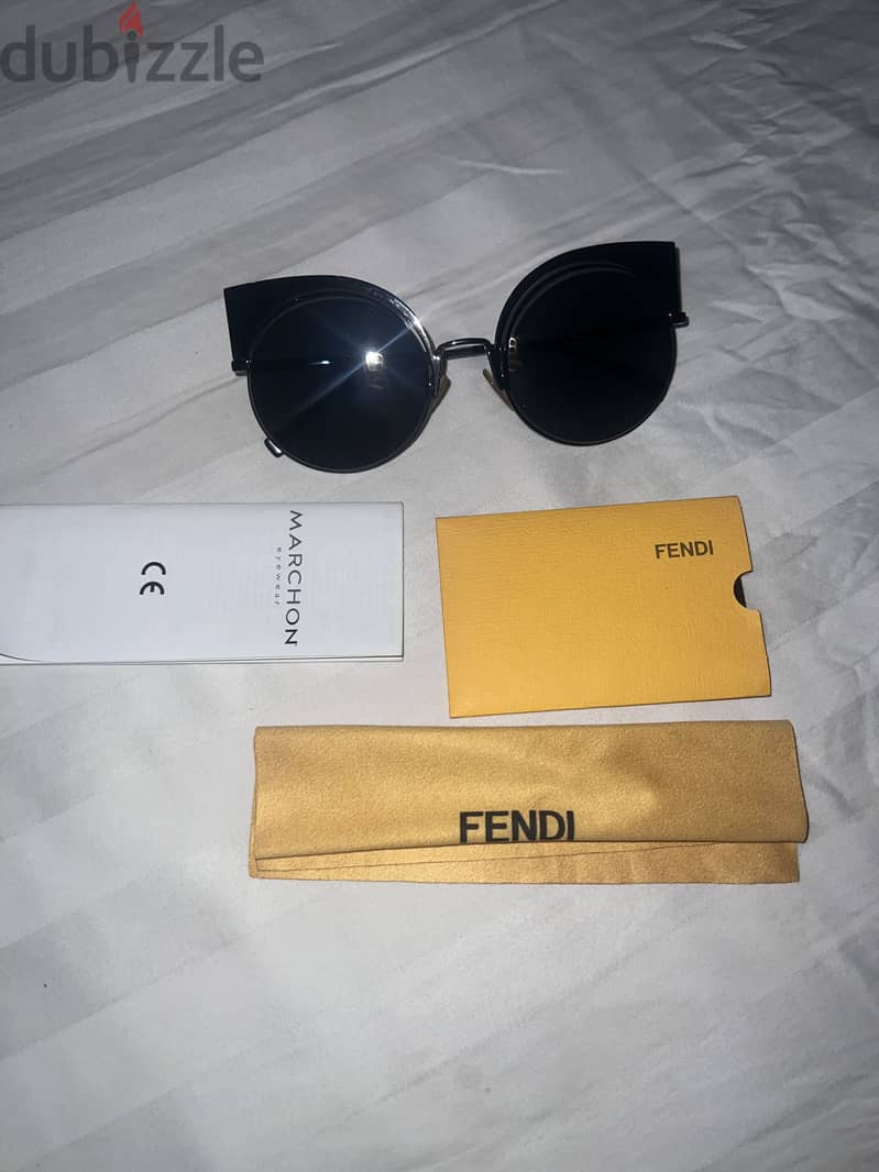 Original fendi runway cutout cat-eye sunglasses Metal dark grey 1