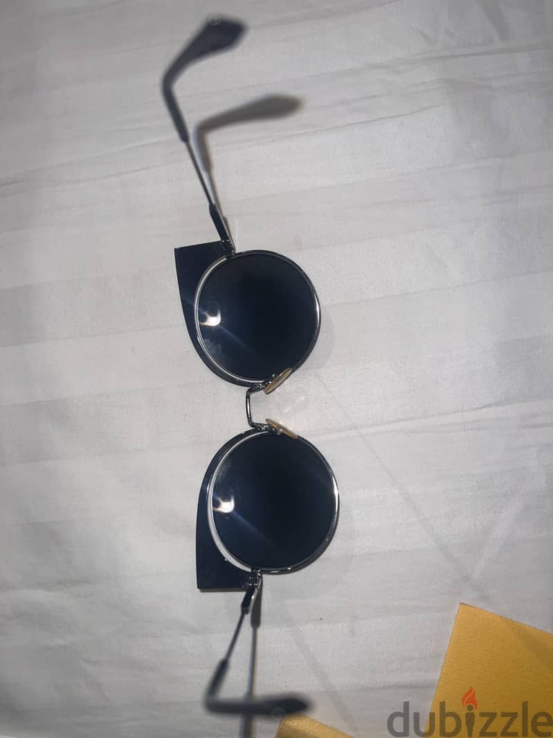 Original fendi runway cutout cat-eye sunglasses Metal dark grey 2