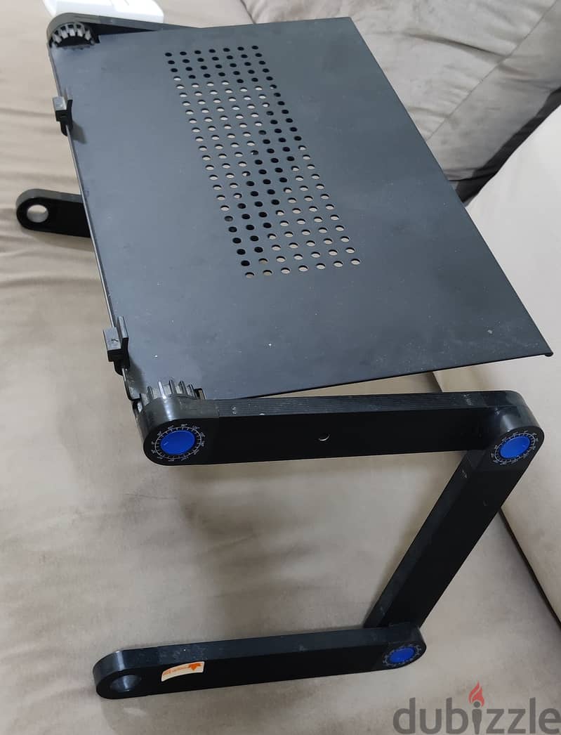 Laptop bag & Laptop stand 2