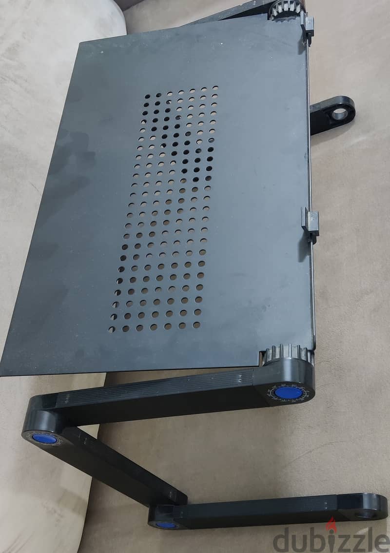 Laptop bag & Laptop stand 3