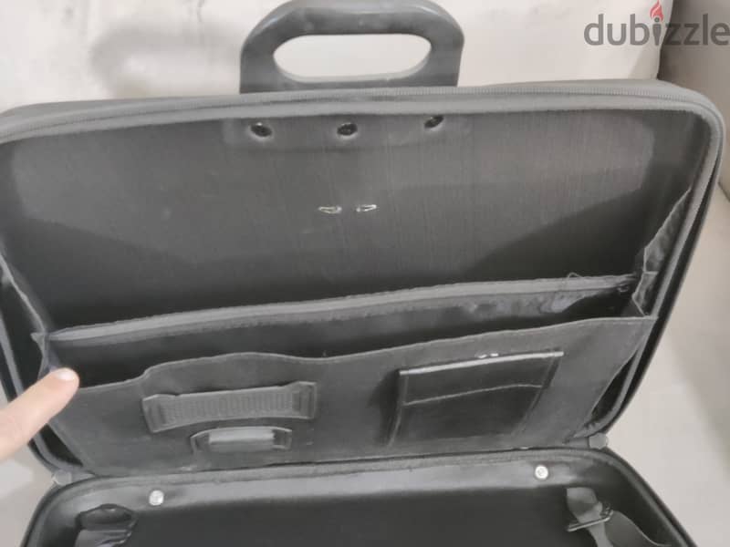 Laptop bag & Laptop stand 5