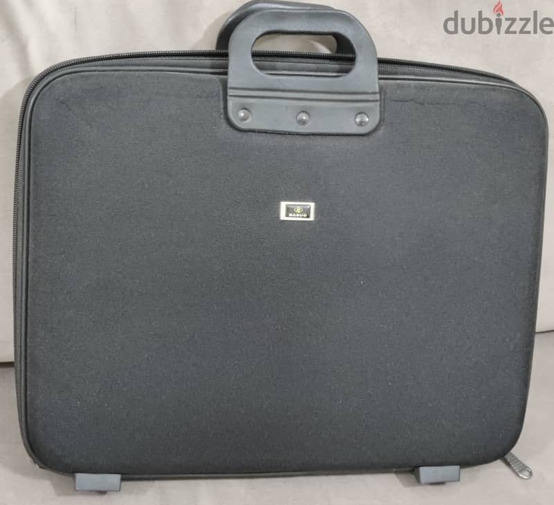 Laptop bag & Laptop stand 8
