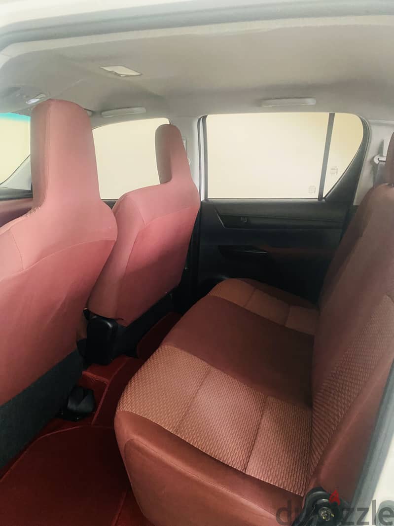 Toyota Hilux 2017 full option 4