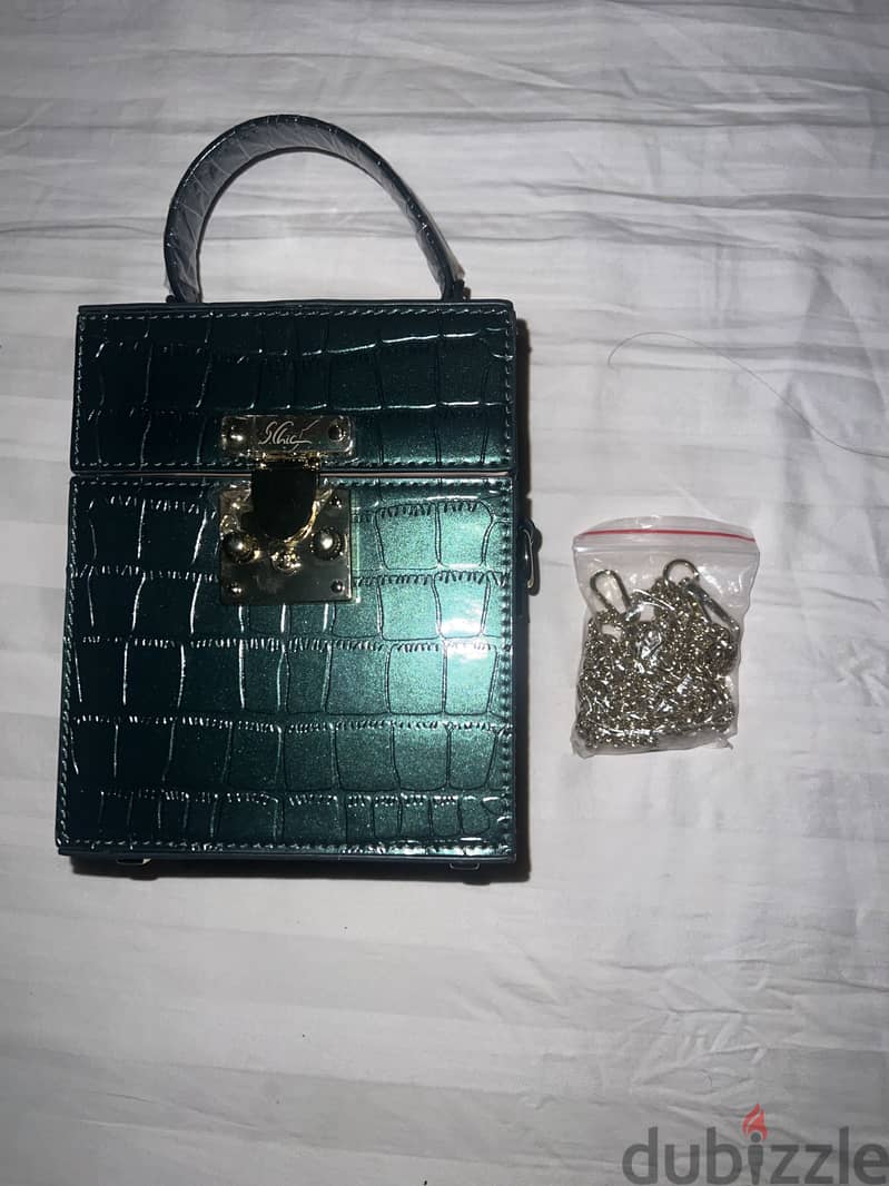 Brand new Original luxury [Schic] brand Crocodile golden bag 1