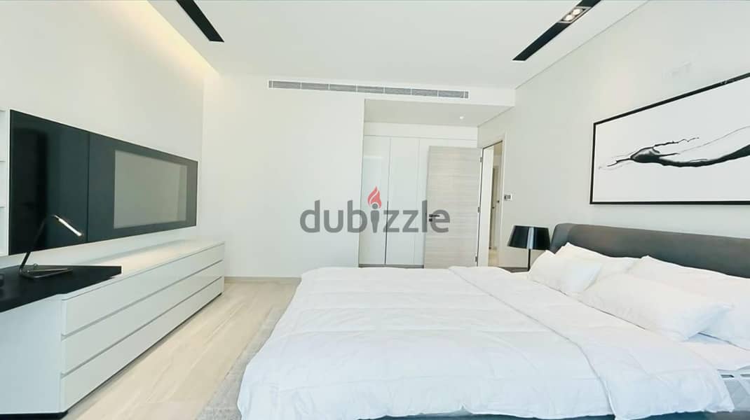 Luxury 1-Bedroom Apartment | Fontana Infinity, Juffair 5