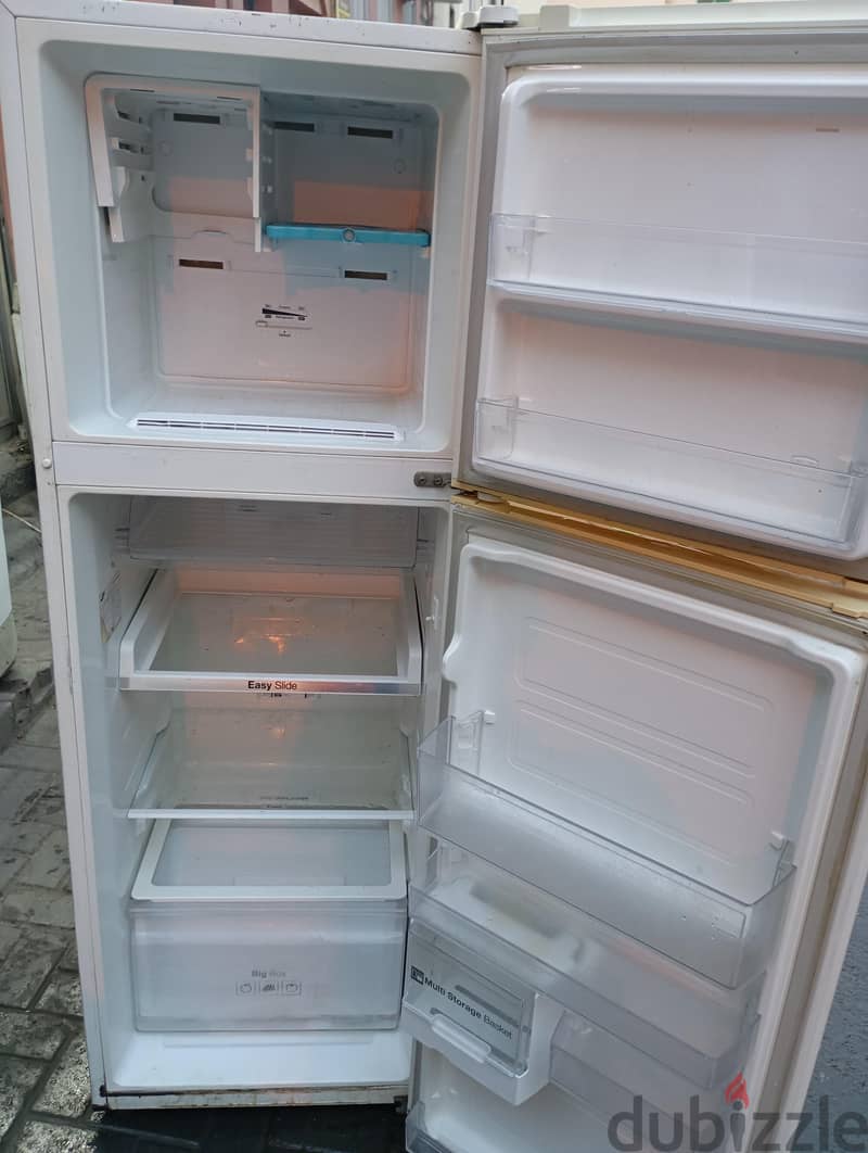 Samsung's  refrigerator sale 1