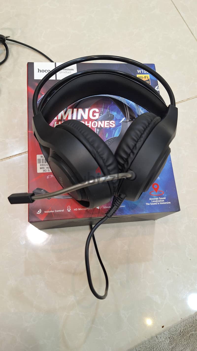 ps4 slim+dell monitor+original controller+gaming headphone 5