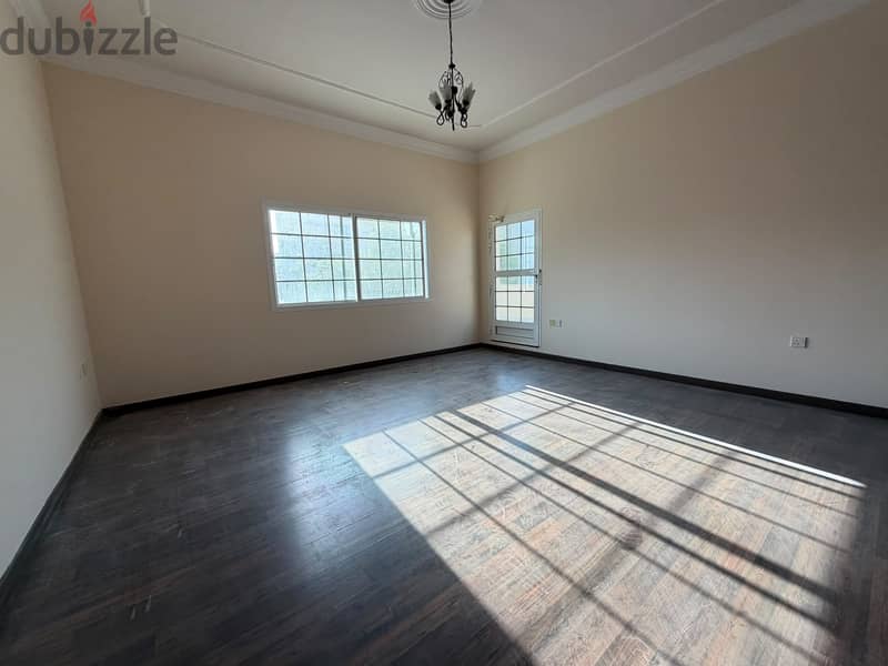 5BR Commercial Villa for Rent in Mahooz | Near Golden Karak 5