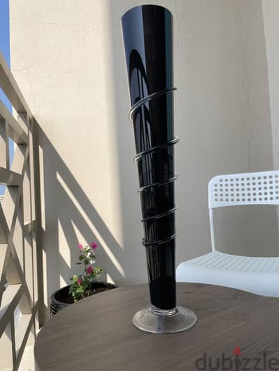 Black glass vase