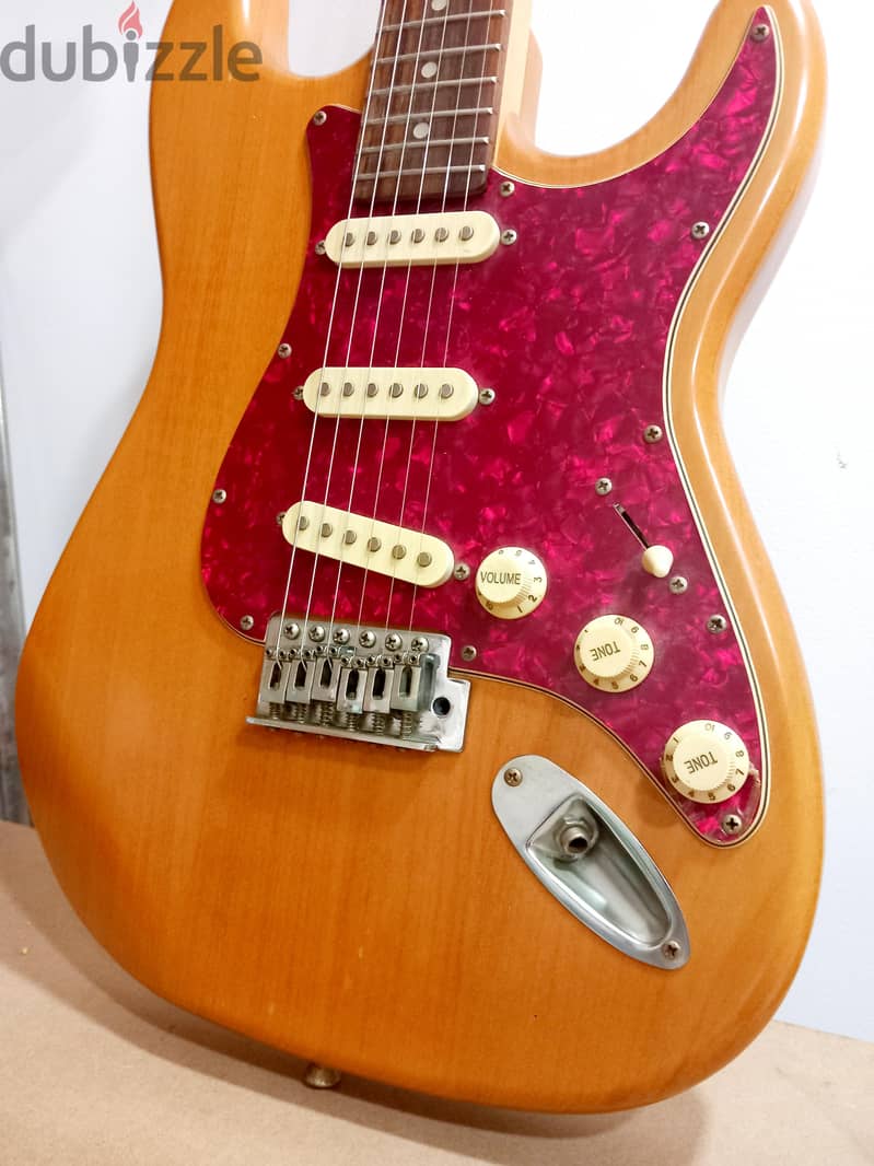 Strat in Good condition 1