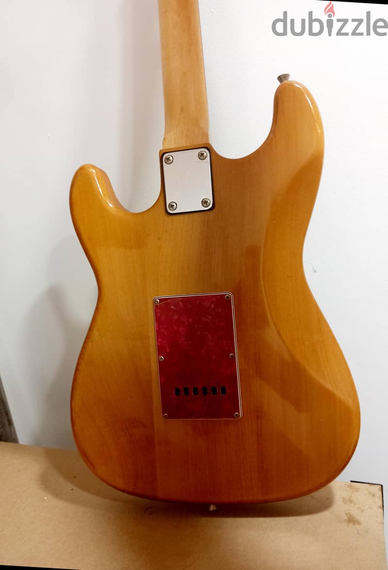 Strat in Good condition 3