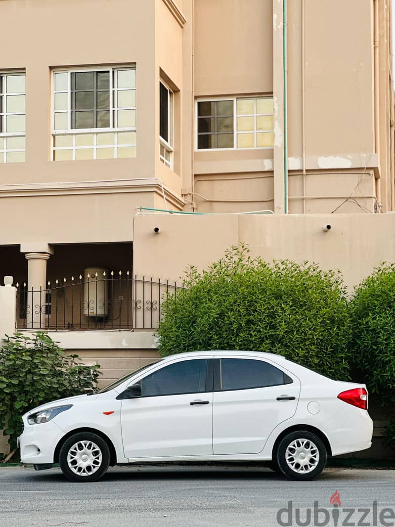 Ford Figo 2017 model well maintained excellent condition low budget 2