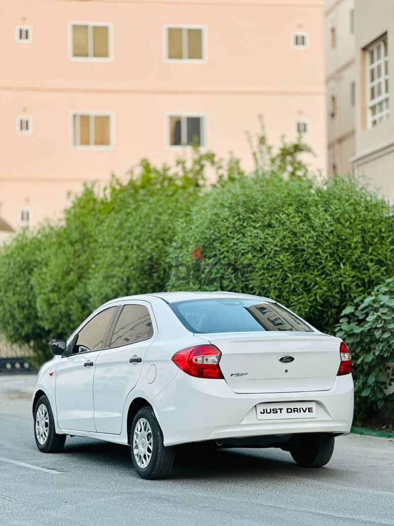 Ford Figo 2017 model well maintained excellent condition low budget 5