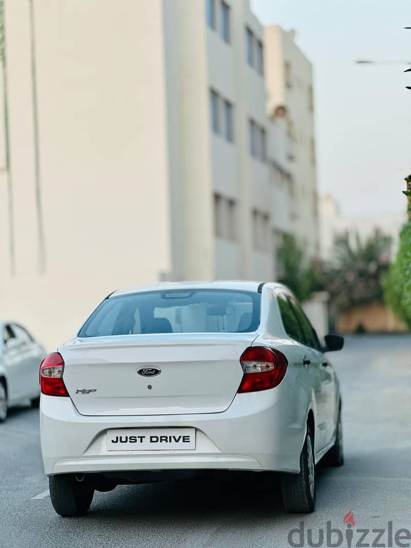Ford Figo 2017 model well maintained excellent condition low budget 6