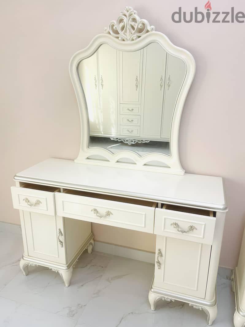 full bedroom furniture new and unused 13