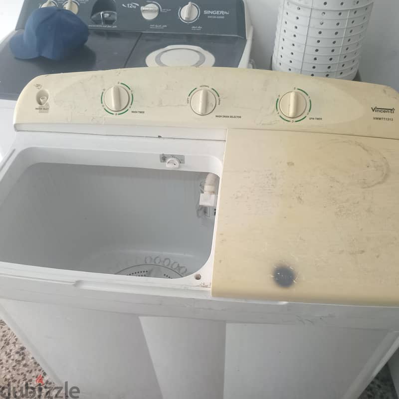washing and daryer 13 kg for sale good working 25 BD 1