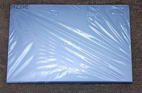 Like New ASUS Core i5 8th GEN /8 GB Ram /250 SSD /Display 15''/HDM