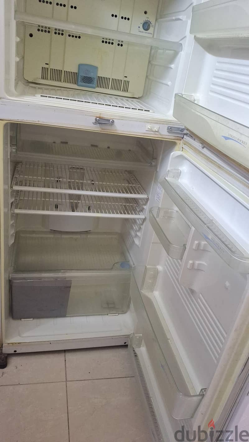 Sharp refrigerator for sale || good working conditions || 30 BD 2