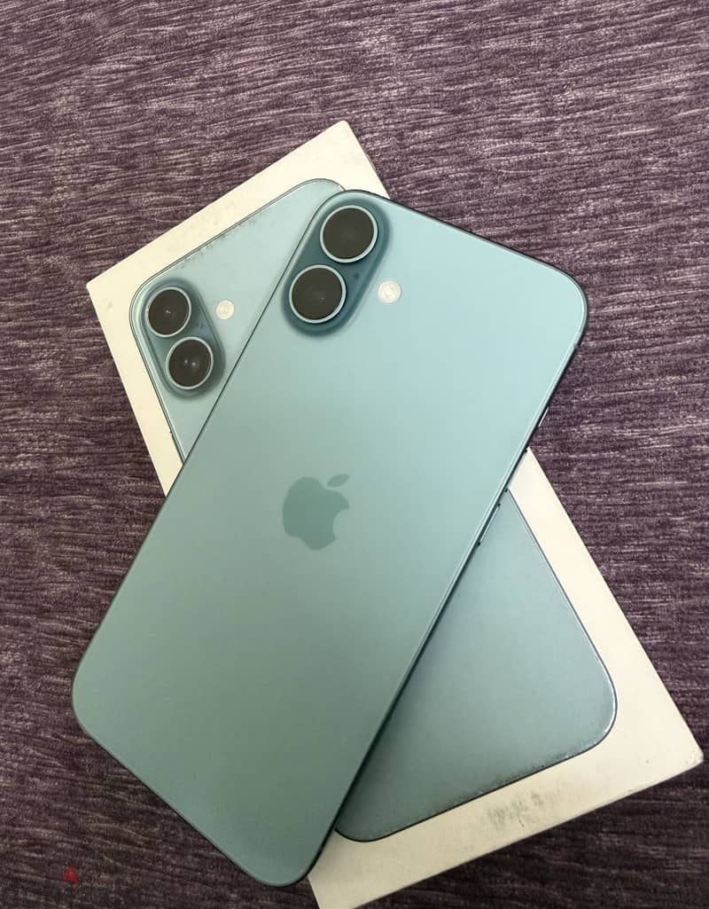 Apple - iPhone 16 Plus 1