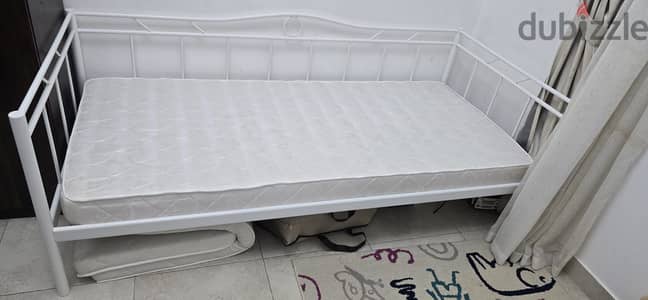Bed for sell
