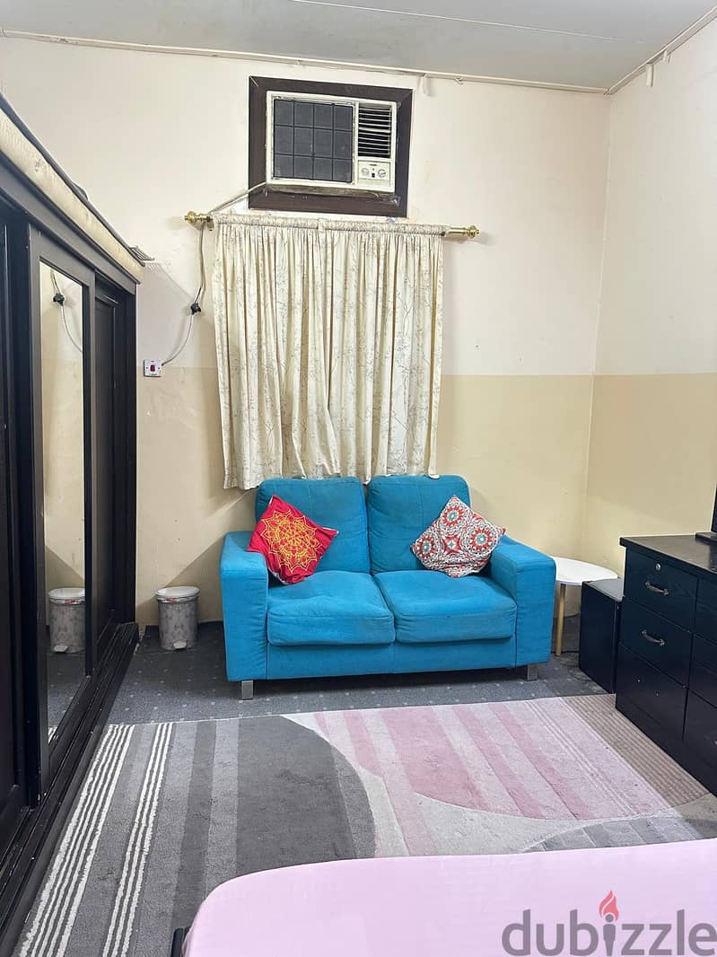 flat for rent 130bd without ewa 9