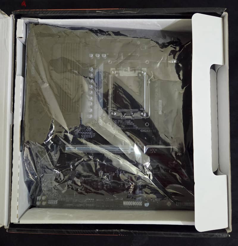GIGABYTE B850M GAMING X WIFI6E MOTHERBOARD 2
