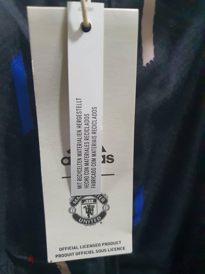 Adidas double face jacket 4