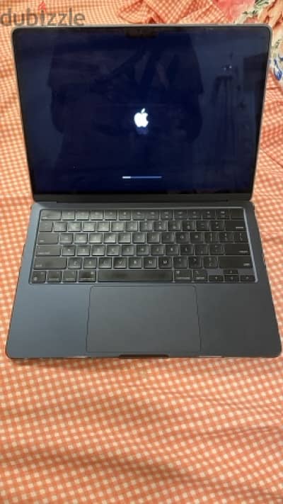 Macbook air m3 16gb ram 13.6” 256gb storage