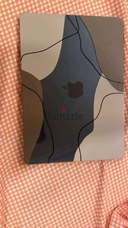 Macbook air m3 16gb ram 13.6” 256gb storage 1