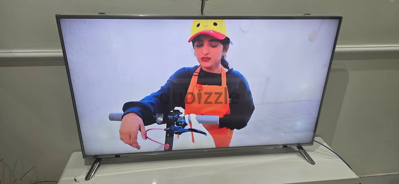 LG 55-inch Smart TV 3