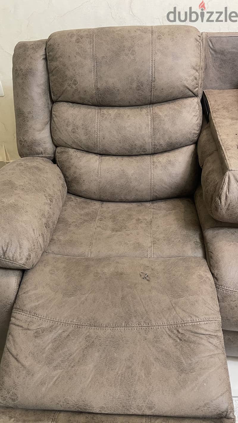 كنب recliner ثلاث مقاعد للبيع – Home Centre 1
