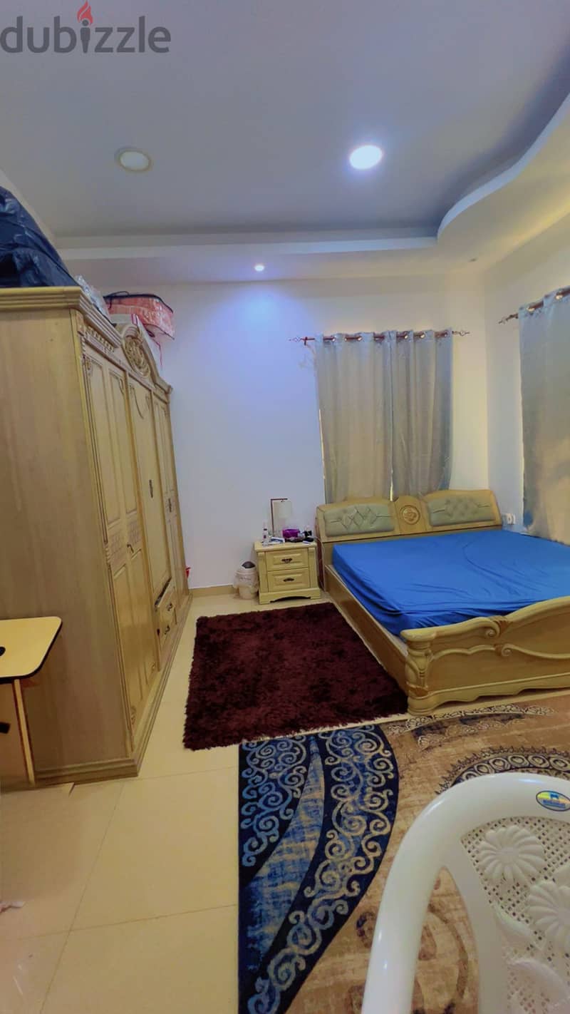 King size Bedroom Set for Sale 1