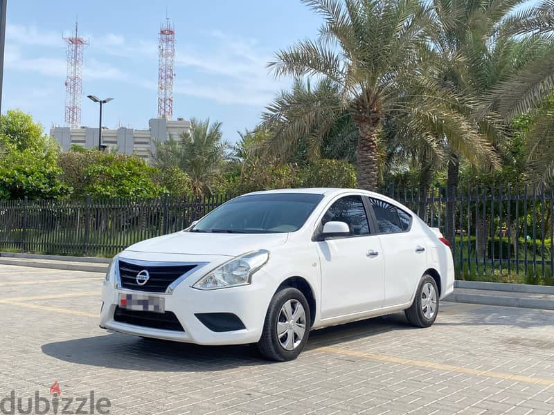 Nissan Sunny 2020 4