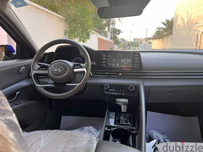 HYUNDAI ELANTRA 2.0 2021 BLUE 6