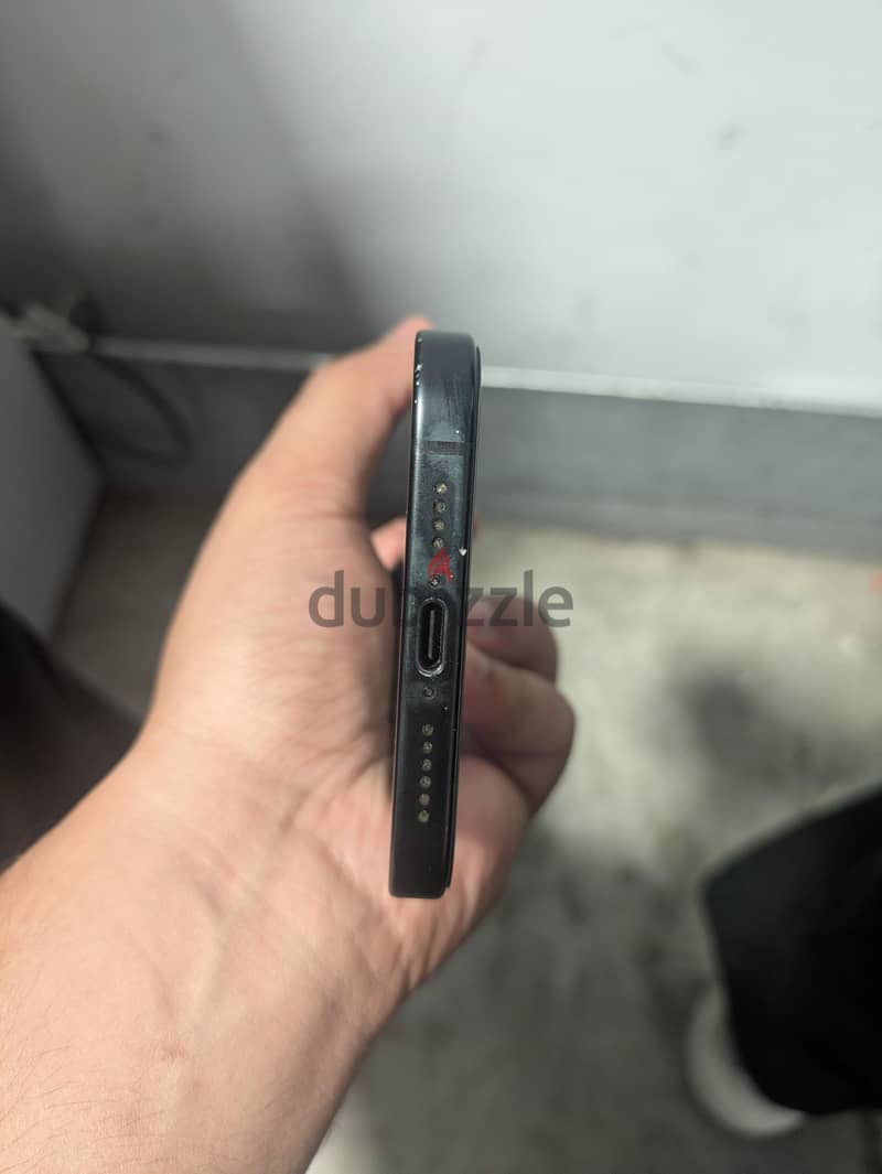 Apple - iPhone 15 plus 3