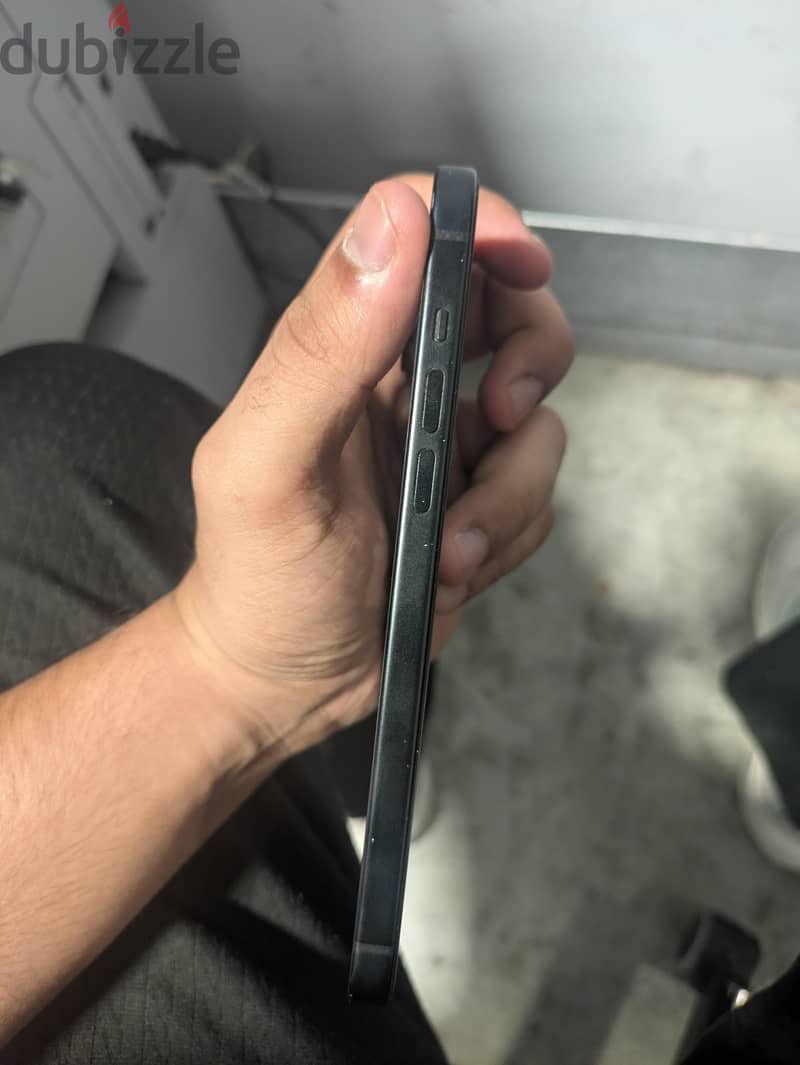 Apple - iPhone 15 plus 4