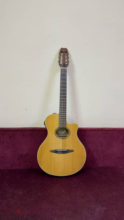 Yamaha APX 5NA