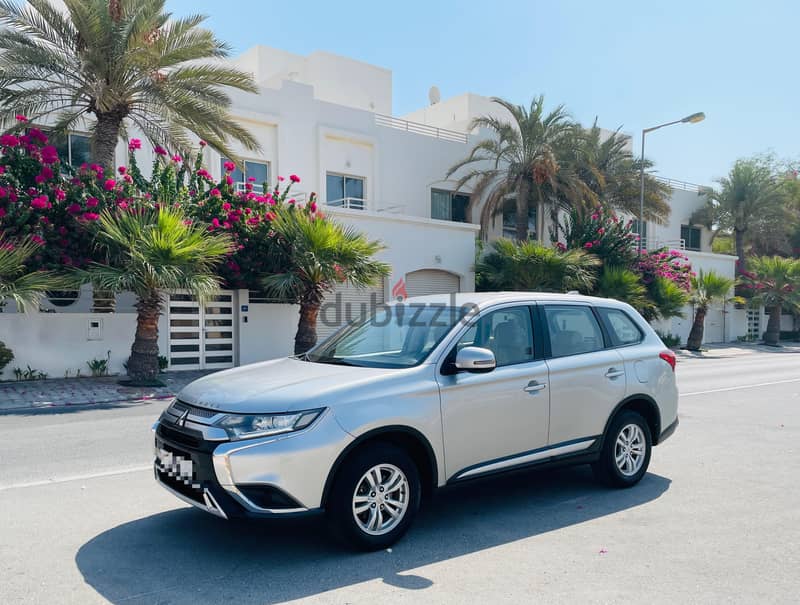 Mitsubishi Outlander 2019 zero accident 1